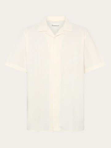 KnowledgeCotton Apparel - MEN Relaxed seersucker short sleeve shirt Shirts 1387 Egret